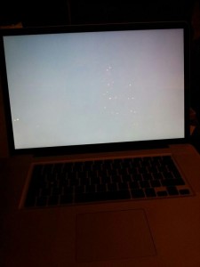 mac-white-screen-of-death